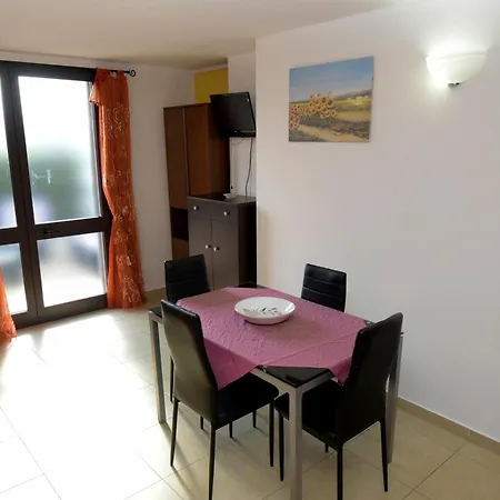 Apartment Vivi Salento - Scala Di Furno *