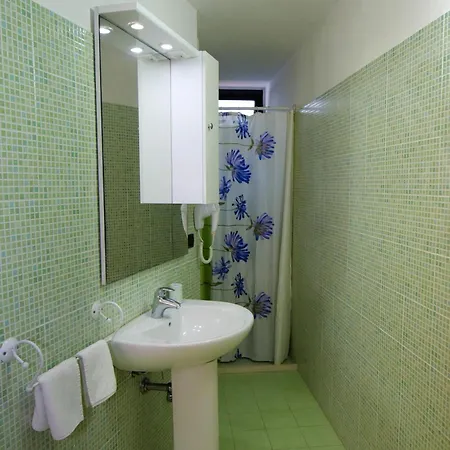 Vivi Salento - Scala Di Furno Apartment *