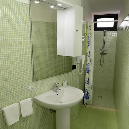 Vivi Salento - Scala Di Furno Apartment *